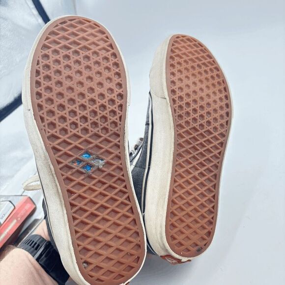 Vans Off the Wall Skater Hi Top Gray White Shoes Sneakers Women's 7 Men's 8.5 - Picture 7 of 8